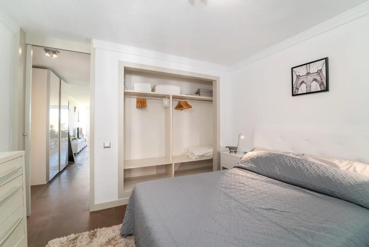 Azahara I, 25A Small Cozy Apartment With Great Views Located In The Popular Area Of Nueva Andalucia Marbella Spain